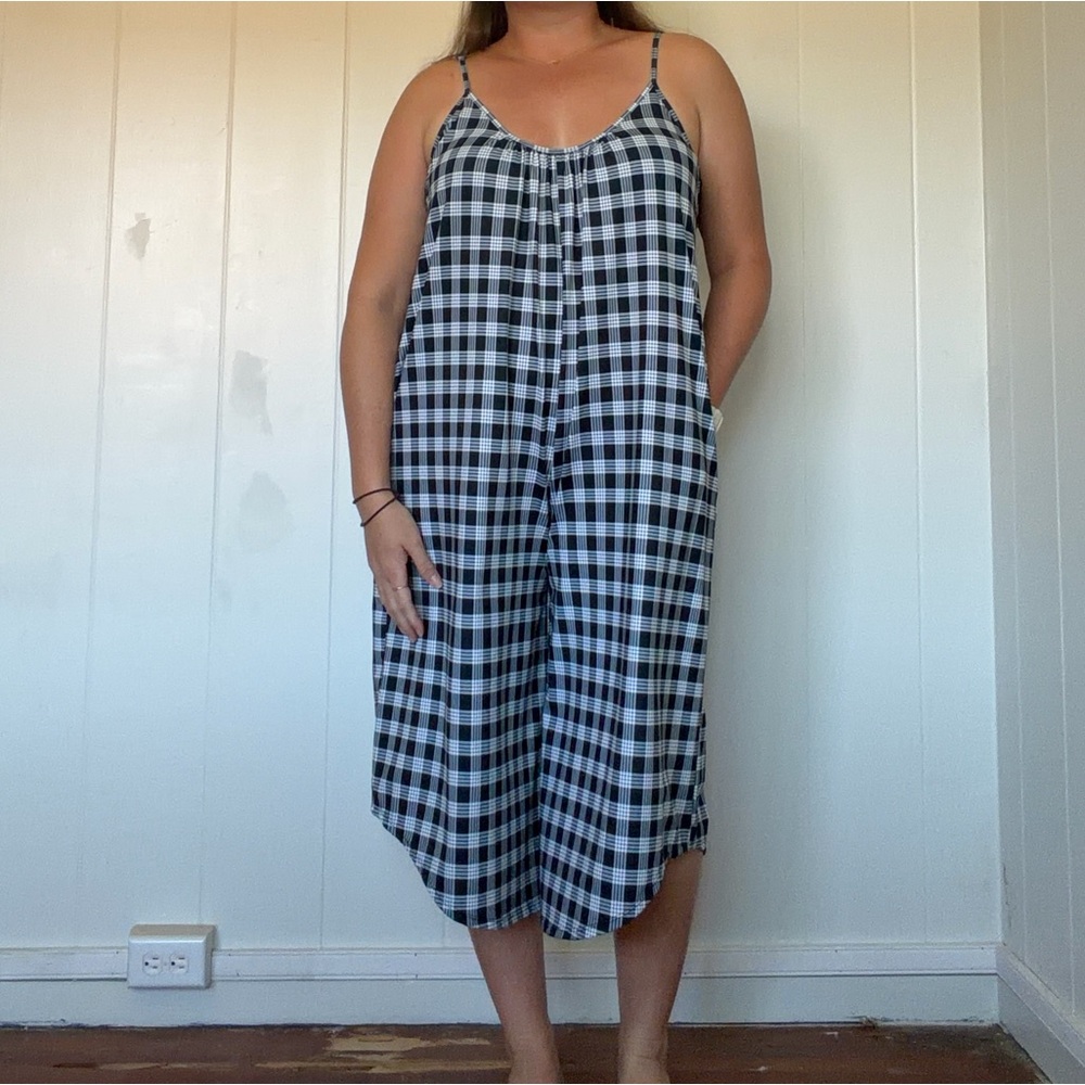 *NEW W/O TAGS* Palaka Romper